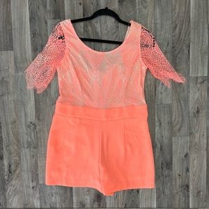 Marineblu neon orange lace sleeves romper NWT Large